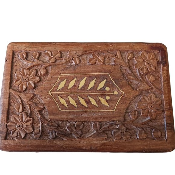 Wooden Keepsake Box - Picture 1 of 8